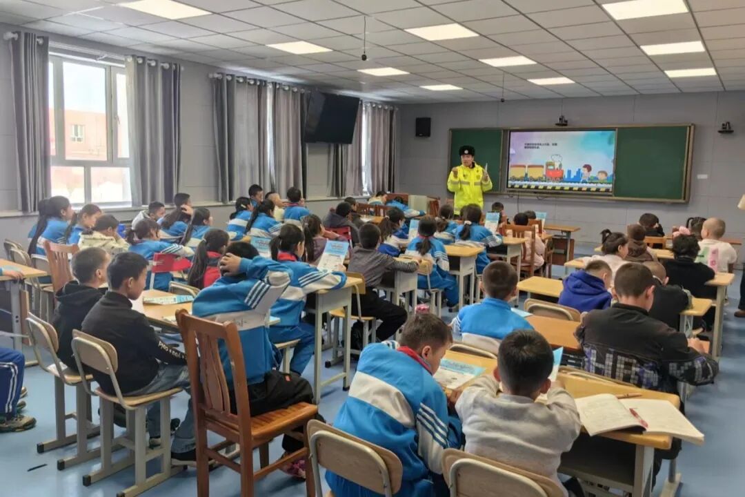 违章高发人群引导_偏远牧区交通安全宣传_春季交通安全专项整治