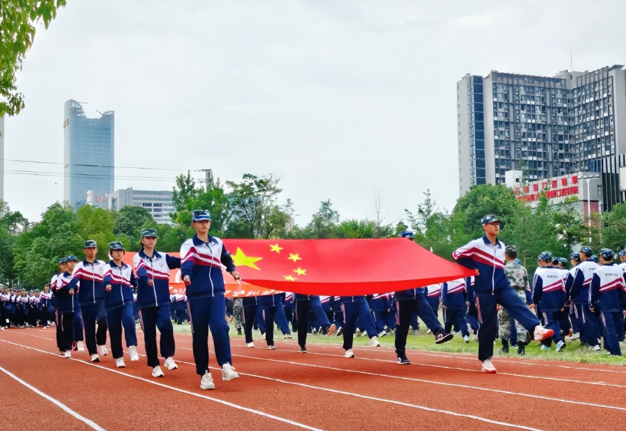 昆明高新实验学校复读班型设置_高考复读_昆明高新实验学校高考复读招生计划